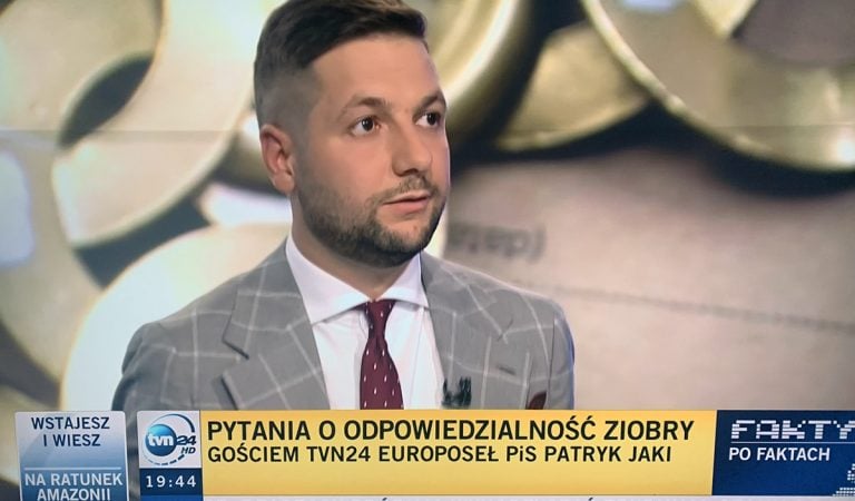 Patryk Jaki w TVN24: Pan Premier oszukuje! [WPADKA]